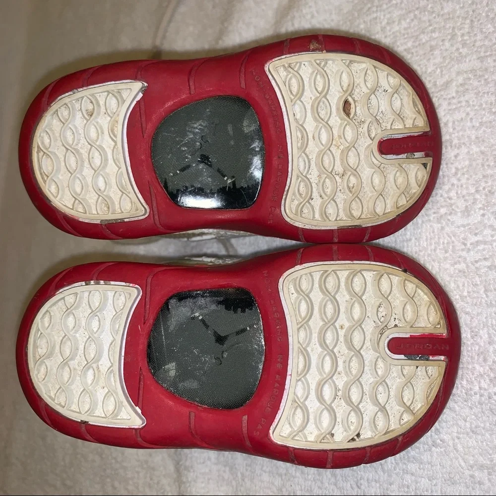 Infant 4C JORDAN B-2RUE 312526-104 White & Red True Vintage 2005 Baby Shoes